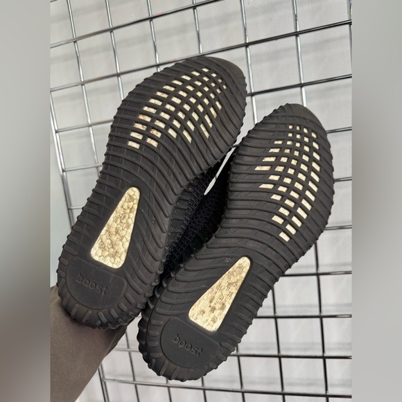 Adidas Yeezy Boost 350 V2 Static Black Non-Reflective Mens Size 11.5 - Picture 5 of 10
